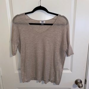 Short sleeve sweater
